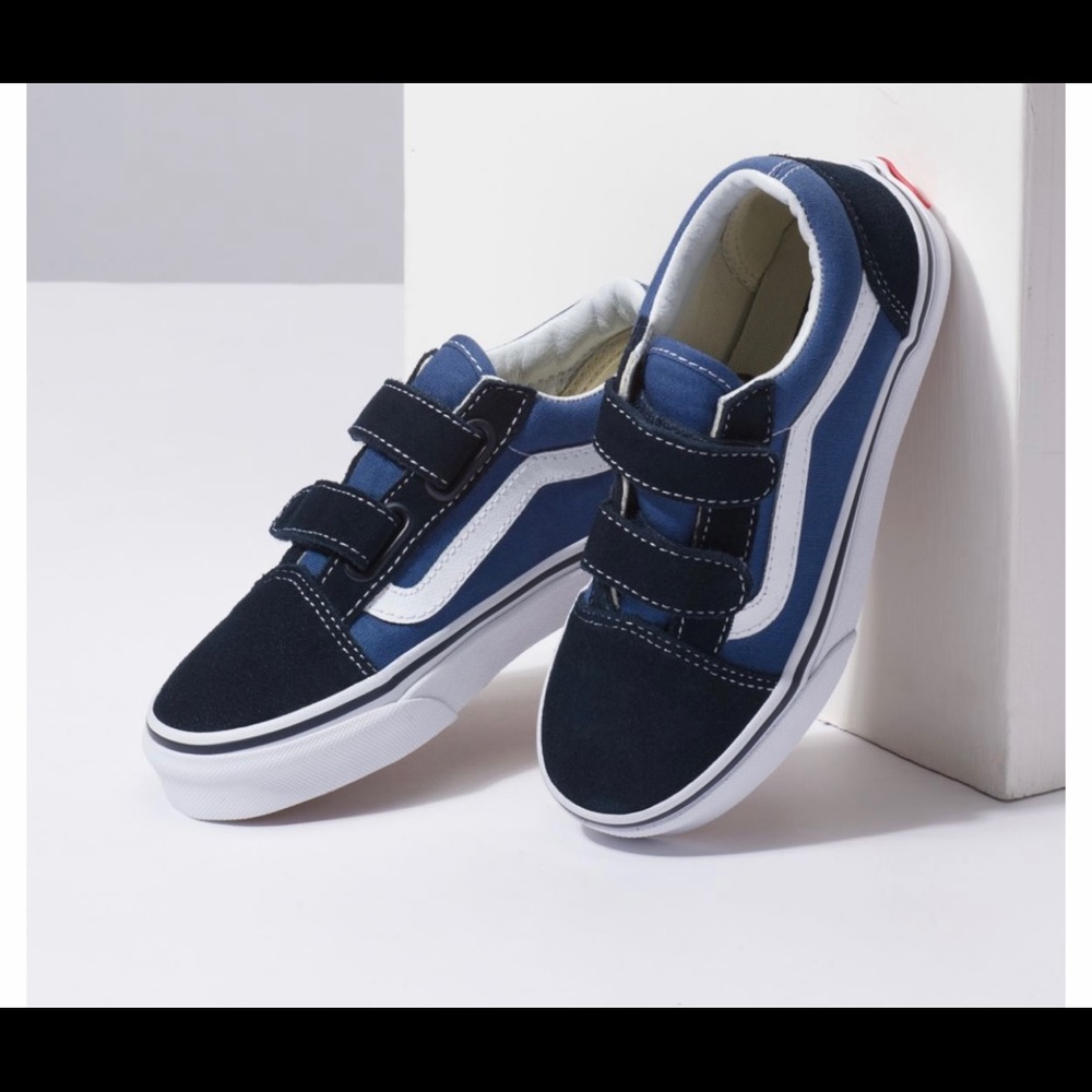 New in box- Kids Vans old skool V